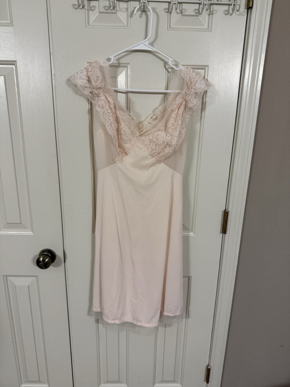 Vanity Fair Vintage 1950s Blush Pink Babydoll Nightgown Sheer Chiffon Lace 32